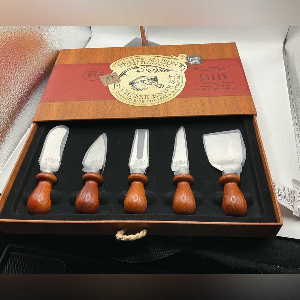 Cheese Board Tools